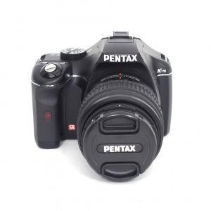 Pentax K-m Gehäuse + AF 18-55mm/3,5-5,6 AL