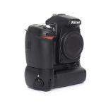 Nikon D 80 Gehäuse (16760 Auslösungen), 2.Akku, MB-D80 Hochformatgriff, OVP