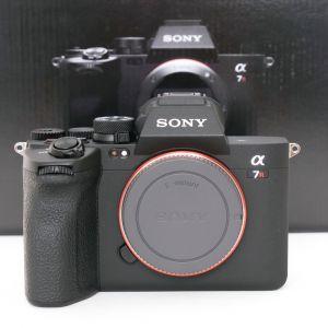 Sony ILCE Alpha 7R Mark V, (2525 Auslösungen), Gehäuse, OVP, 1 Jahr Garantie, inkl. 20% MwSt.