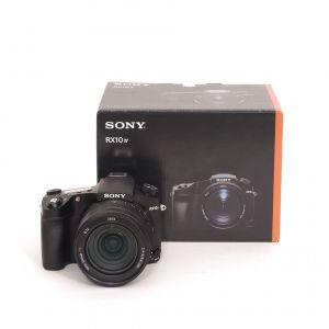 Sony Cybershot DSC-RX 10 Mark IV Digitalkamera, ACC-TRW Lader, OVP, 1 Jahr Garantie