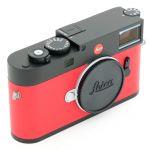 Leica M11 Gehäuse schwarz mit roter Belederung, Sonderedition “25 Jahre Digital Camera Graz”, ArtNr.20200, Sn.05696641, OVP, Ausstellungsstück, 2 Jahre Garantie, inkl. 20% MwSt.