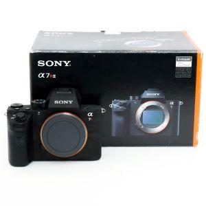 Sony ILCE Alpha 7 R Mark II (20102 Auslösungen) (Displayvergütung fleckig, kein Einfluss auf Funktion), OVP