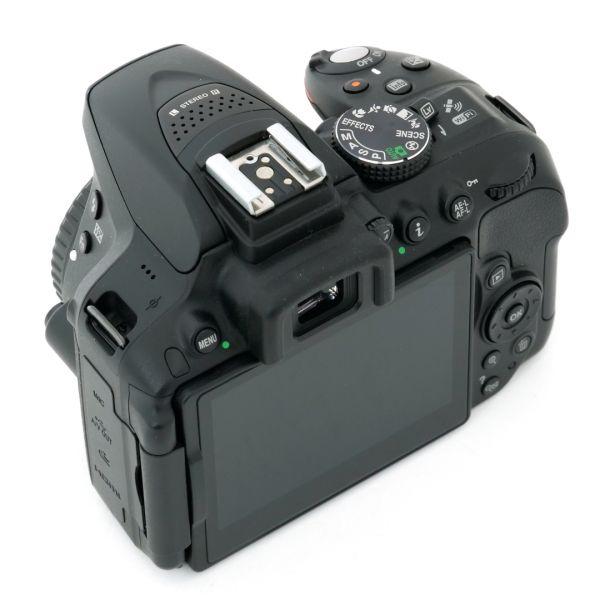 Nikon D5300 Gehäuse (353 Auslösungen) – Bild 3