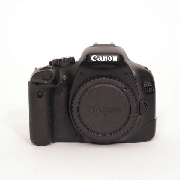 Canon EOS 550D Gehäuse (45229 Auslösungen)