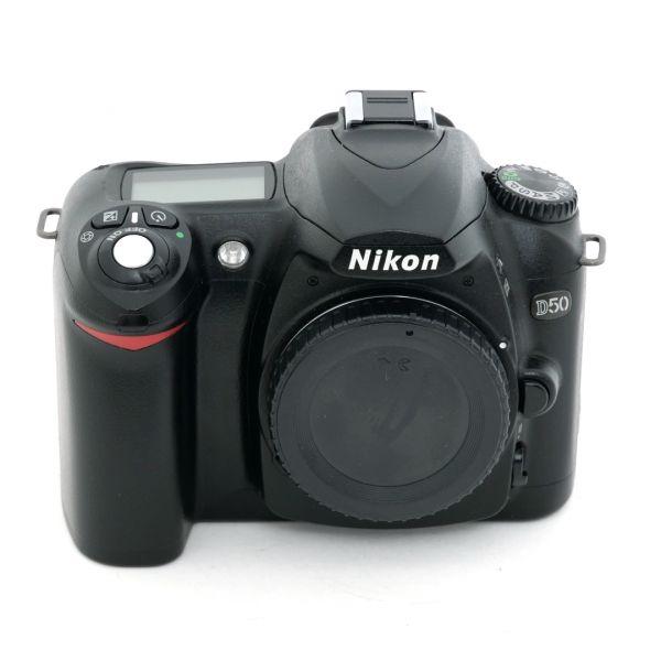 Nikon D50 Gehäuse (3211 Auslösungen), inkl. 20% MwSt.