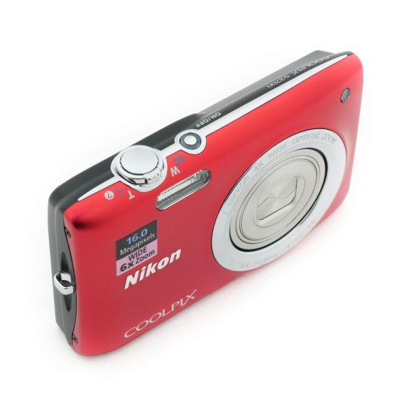 Nikon Coolpix S 2700, Digitalkamera, rot, inkl. 20% MwSt. – Bild 2